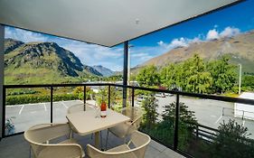 Te Awa At La Residence Du Parc